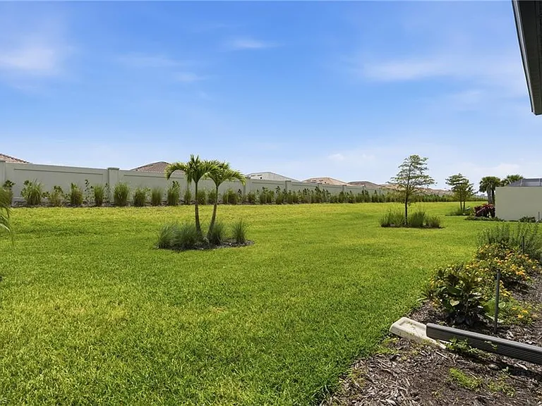 17377 Corsini Dr — Photo 34