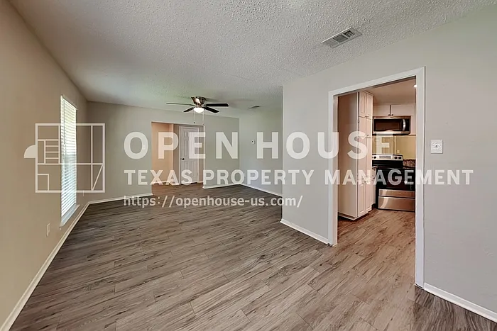 2137 Mountainview Dr — Photo 5