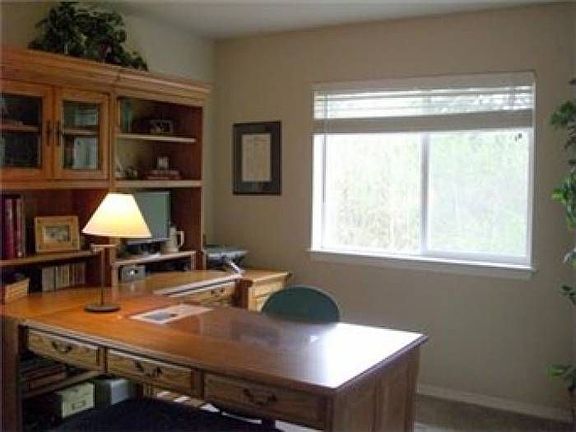 4th image of 16405 129th Avenue Ct E