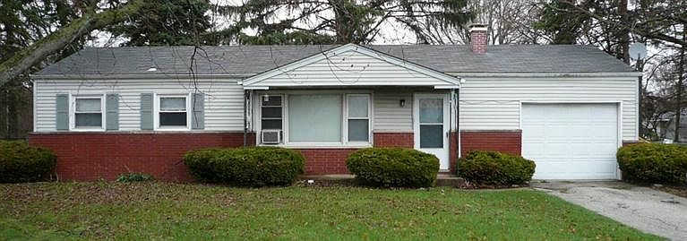1st image of 2101 Evans Ave