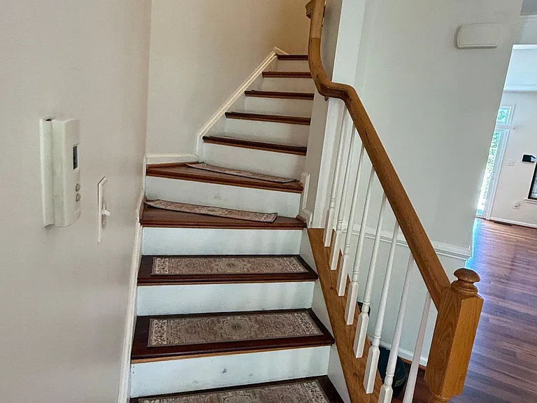 7581 Taunton Ct — Photo 30
