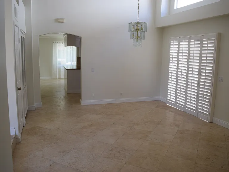 24811 Cutter — Photo 4