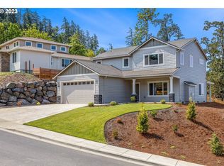 2771 Cascara Dr, Eugene, OR 97403