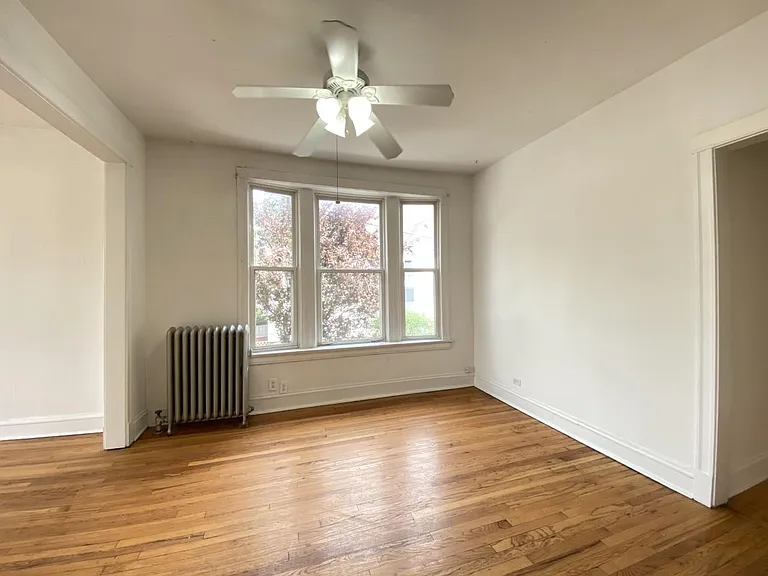 4009 N Springfield Ave #2 — Photo 3