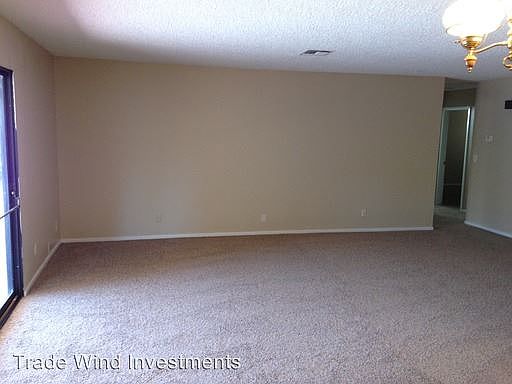 4th image of 1889 Rockledge Dr