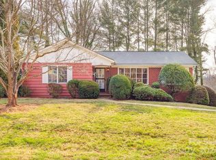 215 Old Haw Creek Rd, Asheville, NC 28805