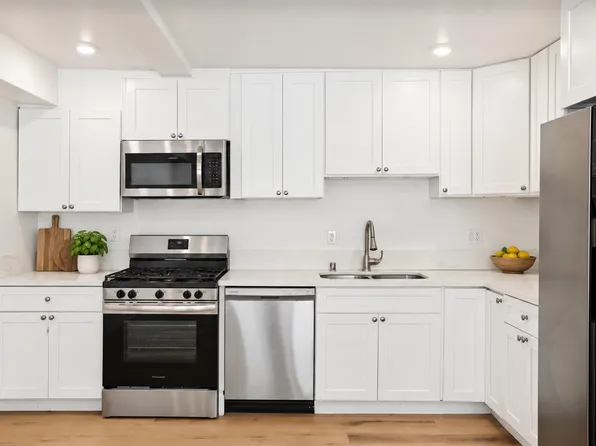 8764 Langdon Ave #110, North Hills, CA 91343
