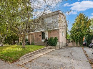 42 Wycliffe Cres, Kingston, ON K7K 5Z1