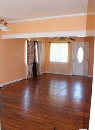 4th image of 4245 W 103rd St