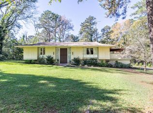 777 Middlesex Dr, Macon, GA 31210