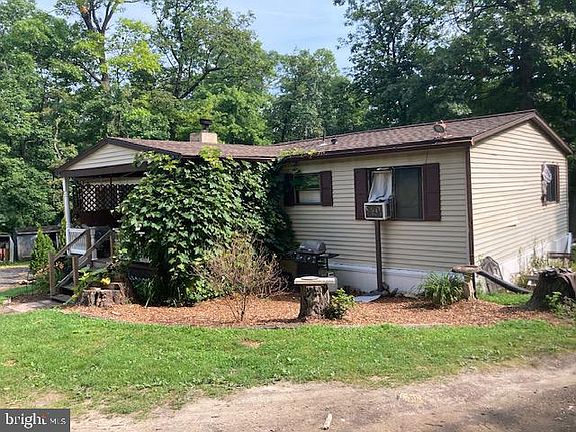 5th image of 341 Hill Rd