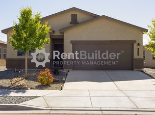 2115 Solitaire St NE, Rio Rancho, NM 87144