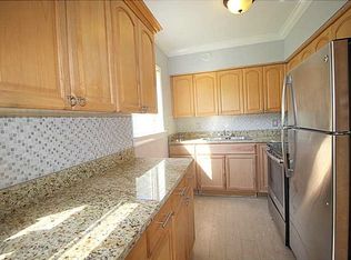 280 SW 11th Ave APT 1, Hallandale, FL 33009