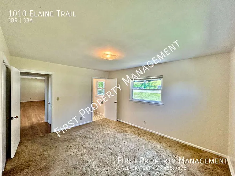 1010 Elaine Trl — Photo 26