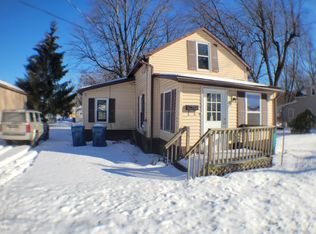 1451 3rd St, Lakemore, OH 44250