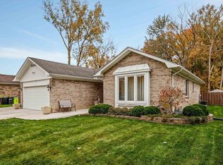 31305 Louise Dr, Chesterfield, MI 48047