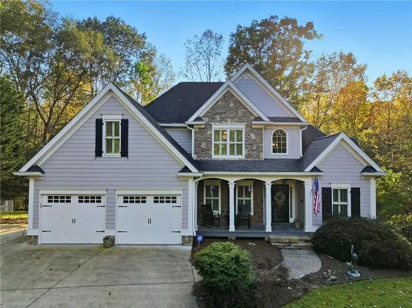 600 Forest Pine Dr, Ball Ground, GA 30107