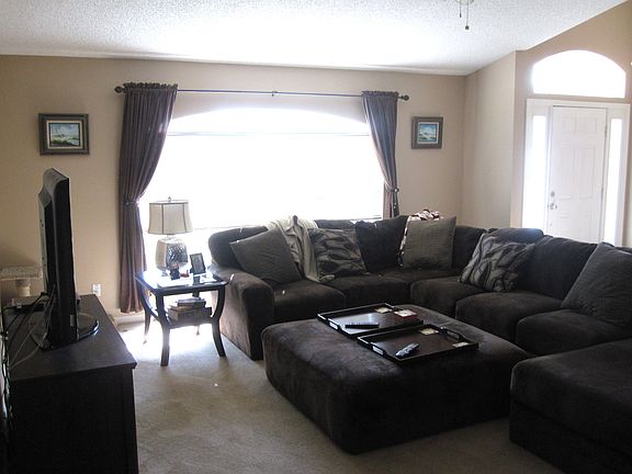 2nd image of 1001 Sandhill St