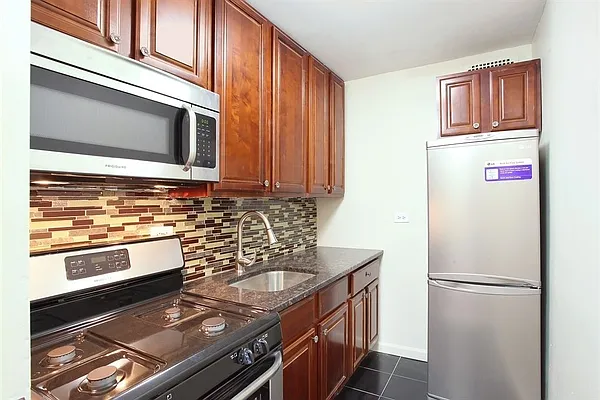 Sold by DO NOT USE WHR Corp | media 12