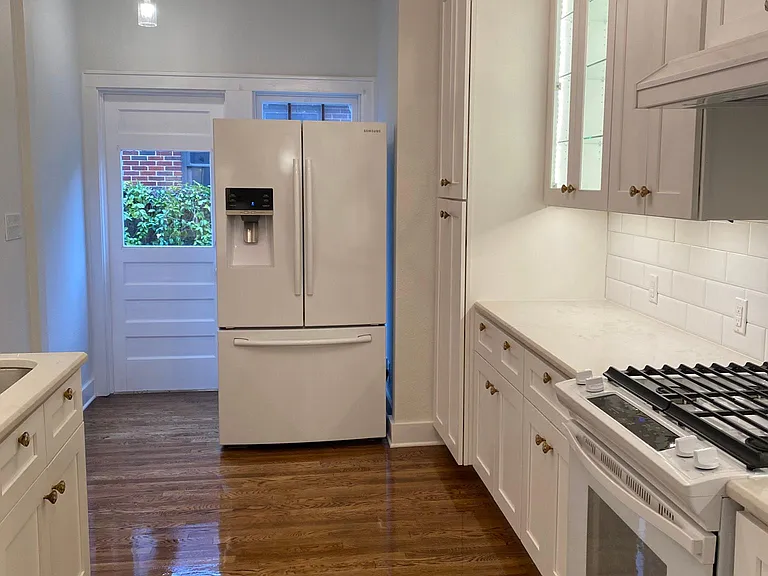 322 Furr Dr — Photo 8