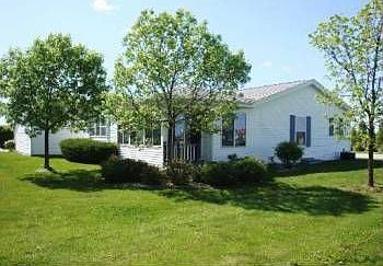2nd image of 1201 Pinto Ln