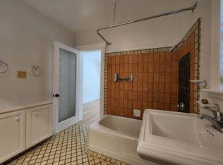 1015 High St, Palo Alto, CA 94301