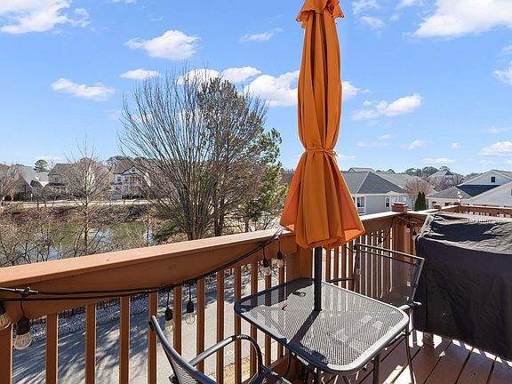 4th image of 929 Shoofly Path