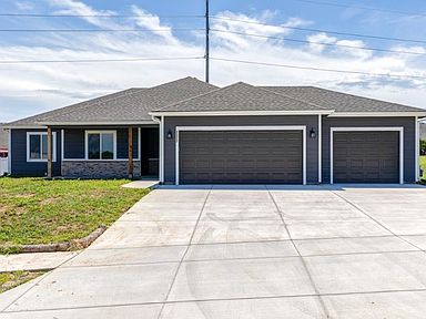 2522 Rosebud Ln, Salina, KS 67401 | Zillow