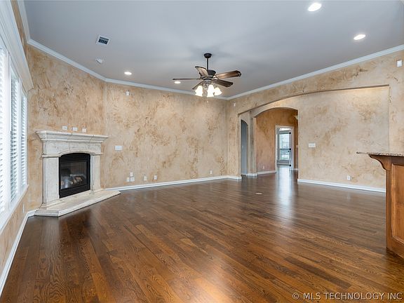 4th image of 6088 E 145th Pl S