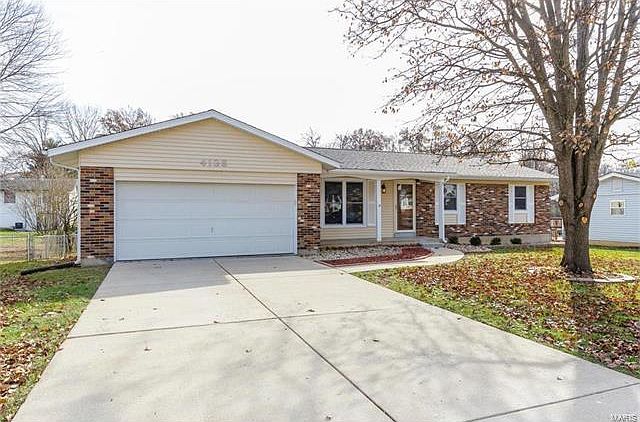 1st image of 4138 Bridgehampton Dr