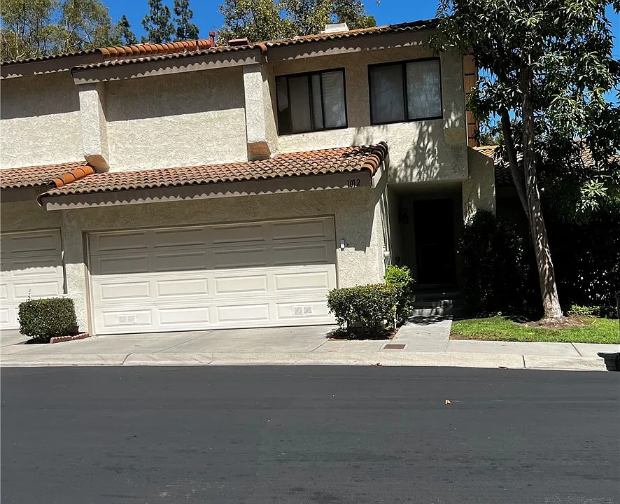 1012 Creekside Dr