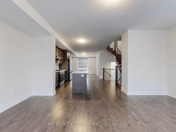 5th image of 85 Rattenbury Rd