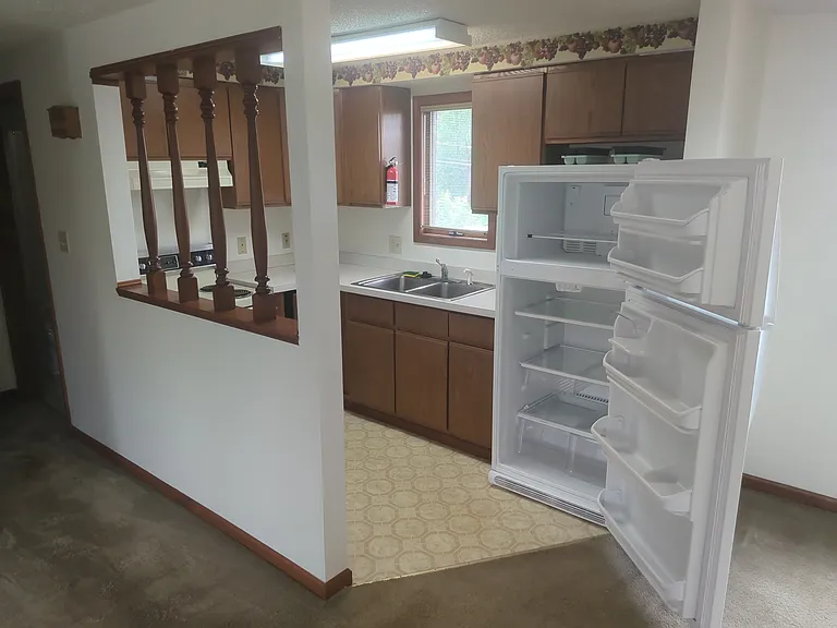131 Norfred Dr — Photo 4