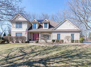 4450 Boulder Pond Dr, Ann Arbor, MI 48108
