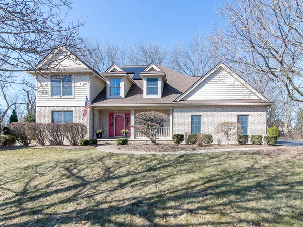 4450 Boulder Pond Dr, Ann Arbor, MI 48108