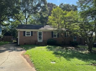 7608 Idolbrook Ln, Raleigh, NC 27615