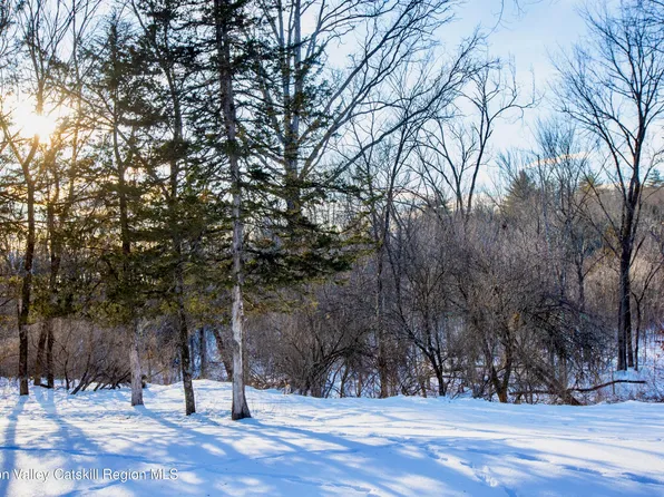 000 Unity Lane, New Paltz, NY 12561