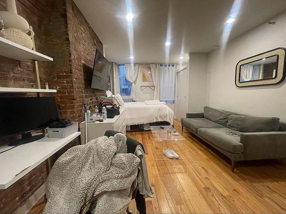 1st image of 173 Ludlow St APT 1A
