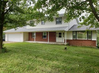 16100 W Hazelview Rd, Polo, IL 61064