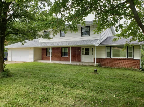 16100 W Hazelview Rd, Polo, IL 61064