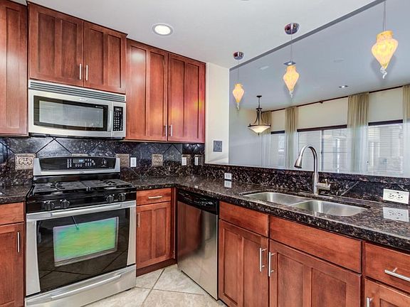 3rd image of 5450 E Deer Valley Dr Unit 3016
