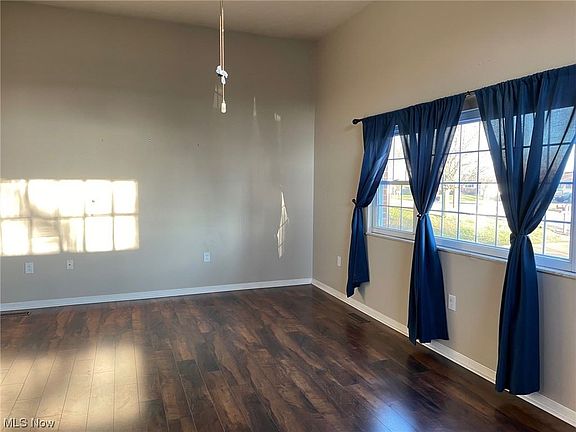 5th image of 1651 Lake Hills Dr