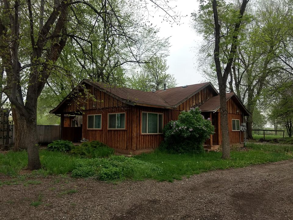 Old Town home w/ 1/4 acre backyard