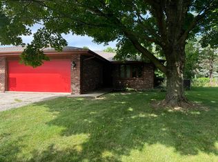 1195 Aura Dr #2, Rockford, IL