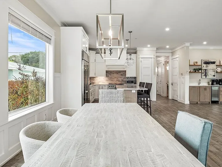 503 Albatross St — Photo 15