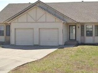3232 N Longfellow Ct #3232, Wichita, KS 67226