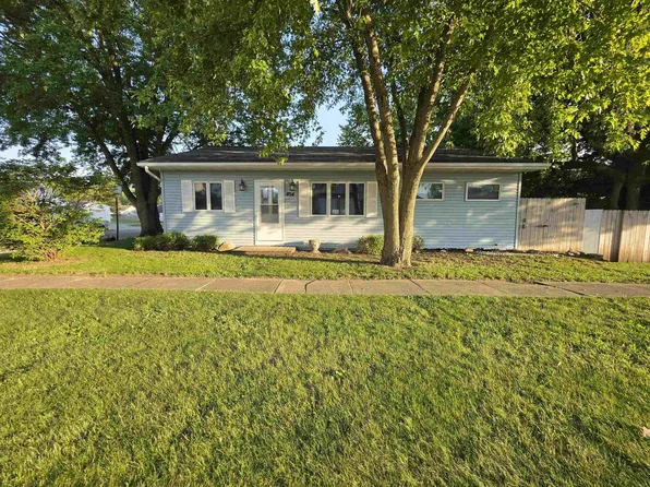 854 Douglas St, Jesup, IA 50648