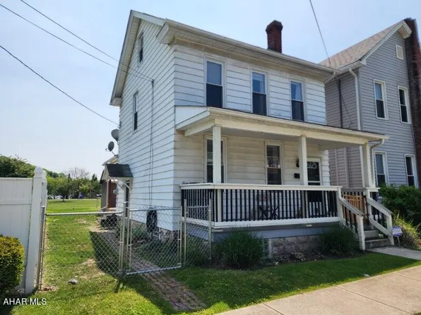 310 Clark St, Bellwood, PA 16617