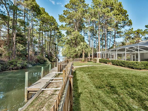 1667 West Hewett _24