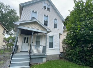 33 Admiral Park, Rochester, NY 14613